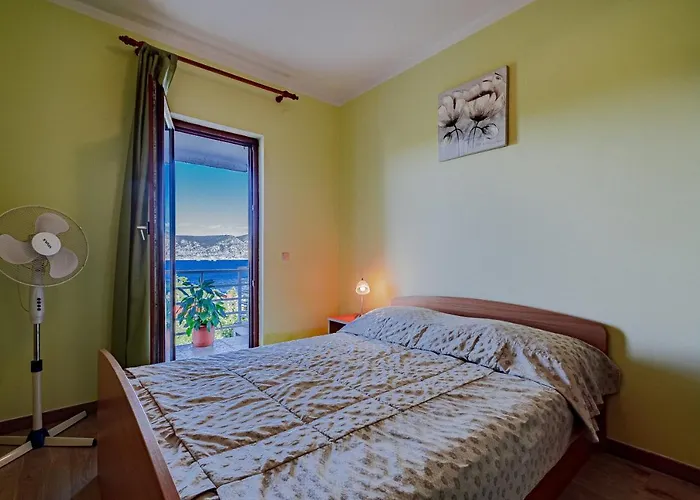 With Parking Space Racisce, Korcula - 20001 Appartamento