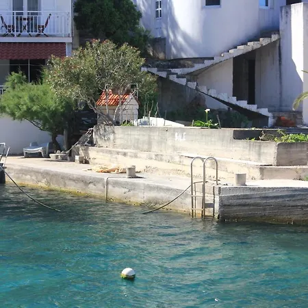 Διαμέρισμα With Parking Space Racisce, Korcula - 20001 *