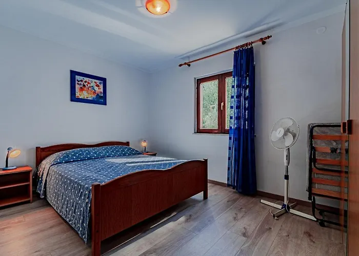 With Parking Space Racisce, Korcula - 20001 Apartamento *