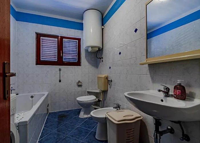 With Parking Space Racisce, Korcula - 20001